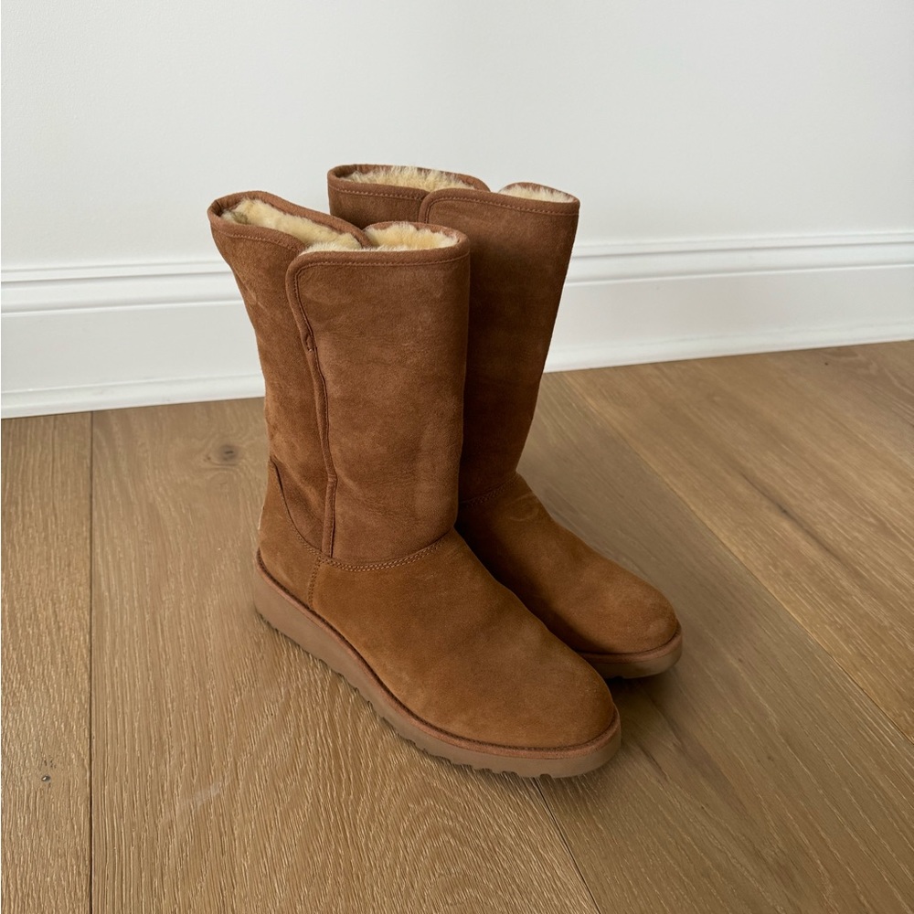Brand new Ugg Women’s Amie boot